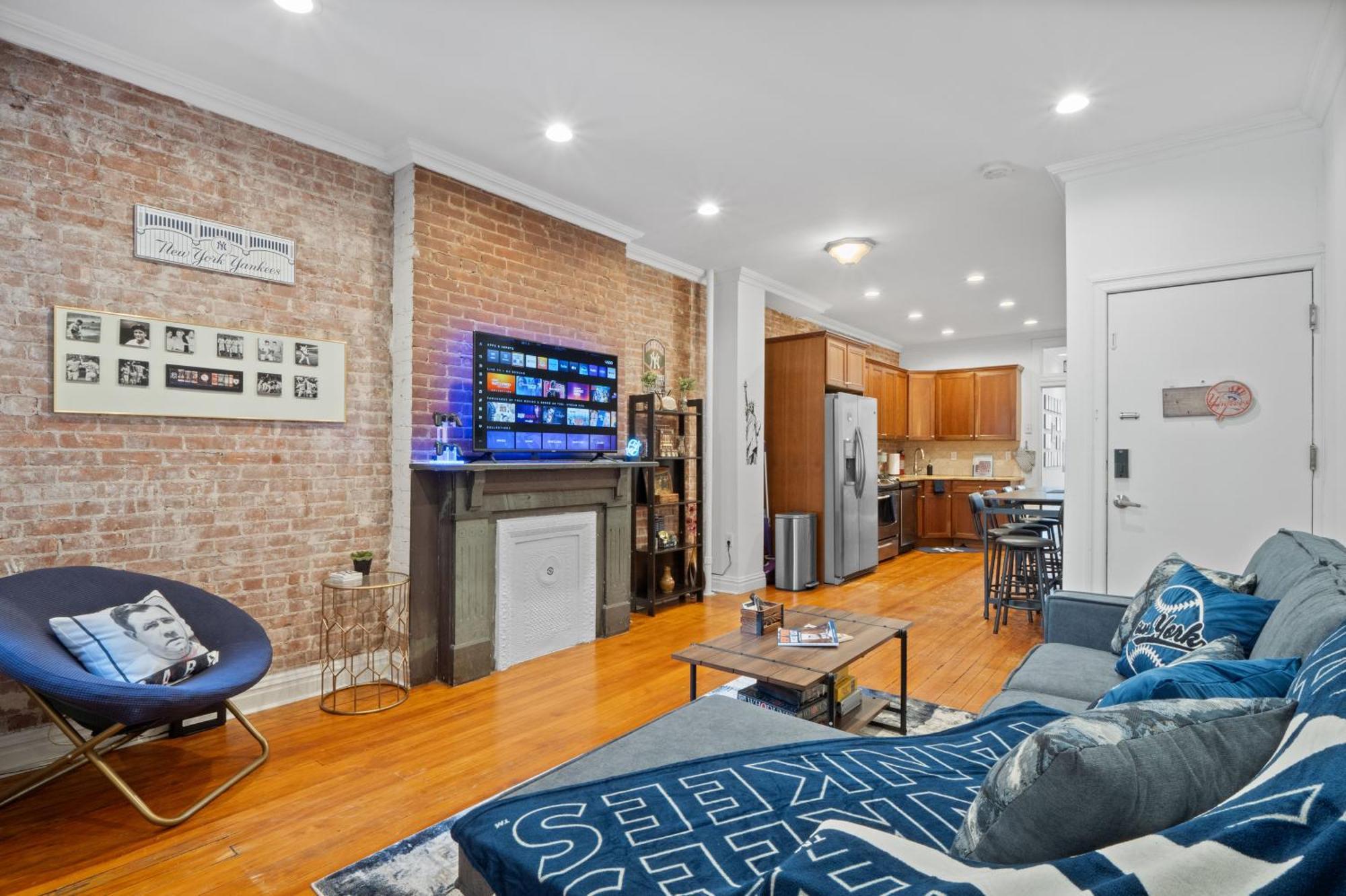 Your New York Home Base 15 Minutes To Nyc Hoboken Exterior photo